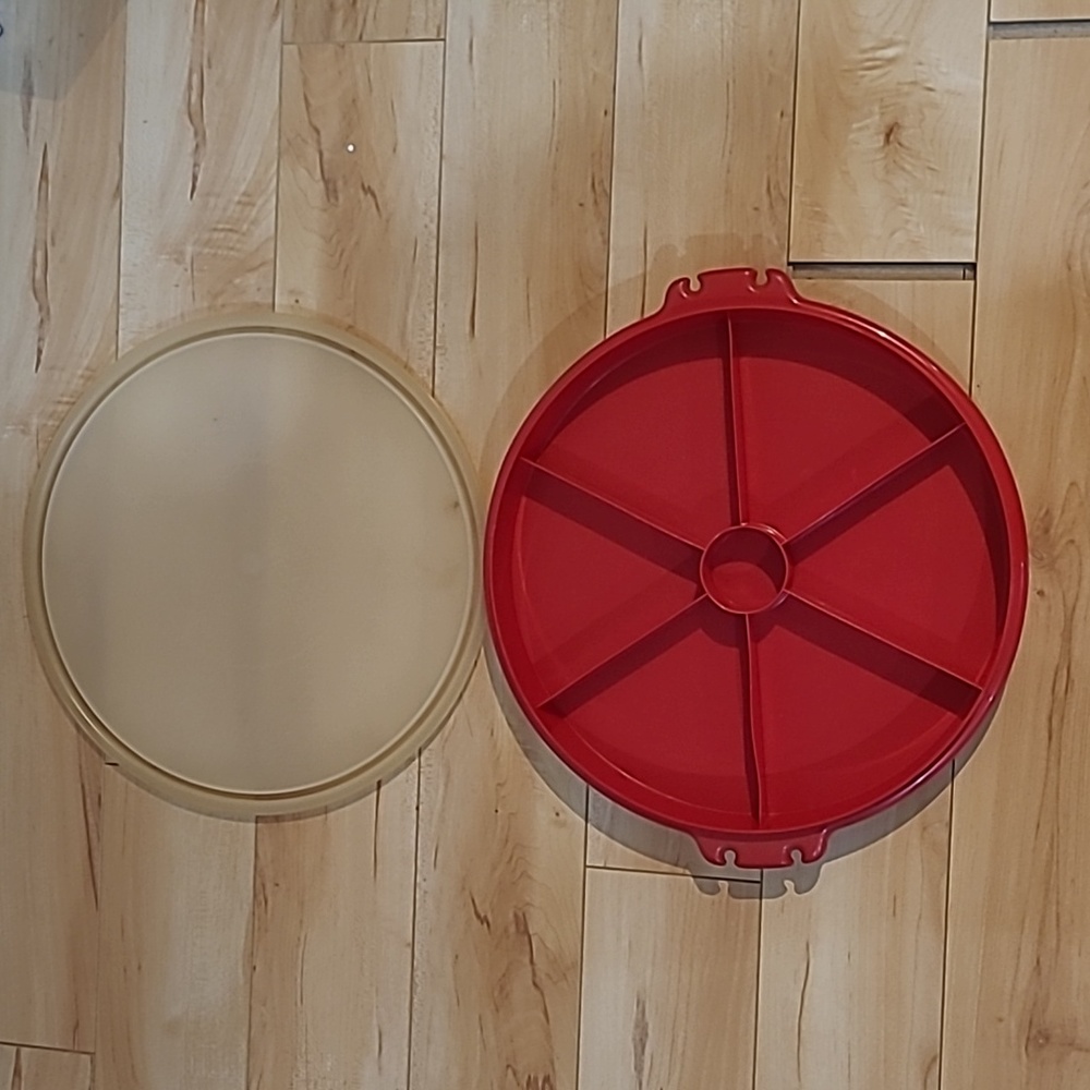 Vintage Tupperware party Susan (405)